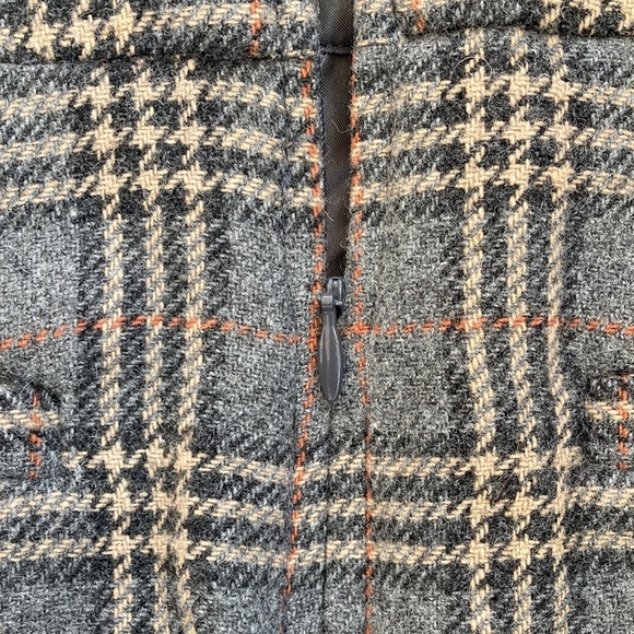 Gap Tartan Mini skirt size 6 EUC worn once.Grey cream & orange - Picture 4 of 9